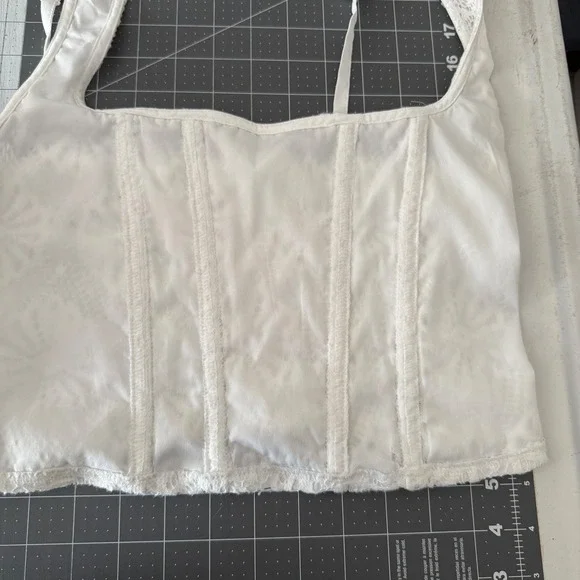 American Eagle Small White Lace Corset Top Ren Fair Soft Girl Boho‎ Coquette - Picture 8 of 8
